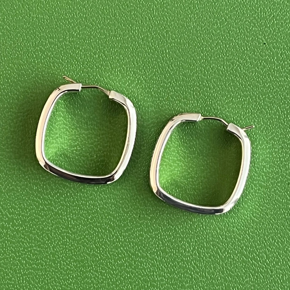 Tiffany & Co. T & CO 1837 Square Narrow Cushion Hoop Earrings - Picture 5 of 8
